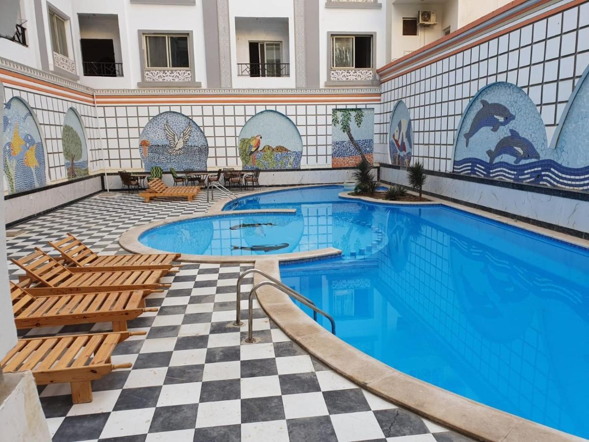 Studio pool view next to the Marina,Sheraton Plaza 320 Hurghada Esterno foto